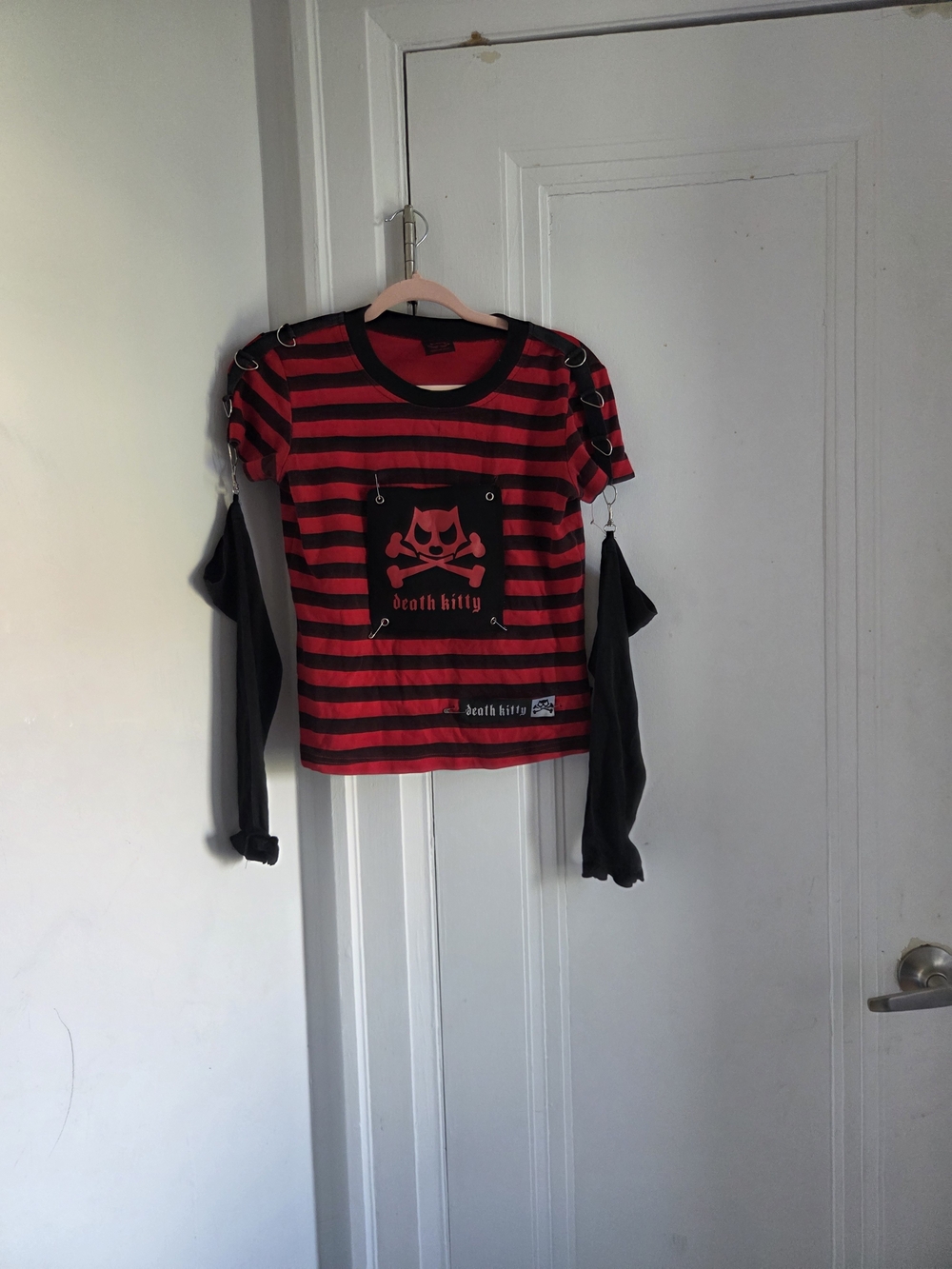 DEATH Kitty Striped Red and Black Long Sleeve Tee with Removable Sleeves